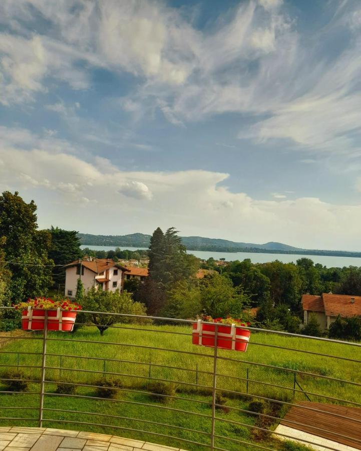 Villa Dei Tramonti Gavirate Exterior photo